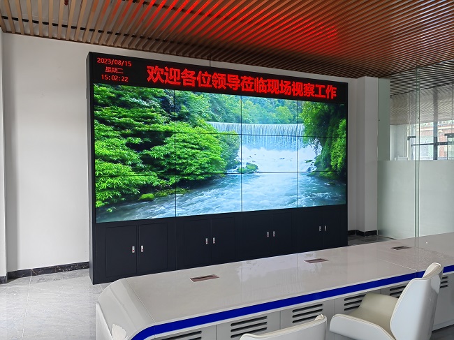 华邦瀛49寸1.7mm液晶拼接屏项目实拍图