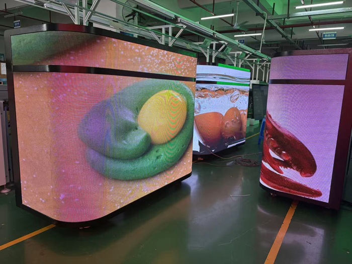 华邦瀛高清LED吧台屏批量出口美国，全面通过严苛老化测试