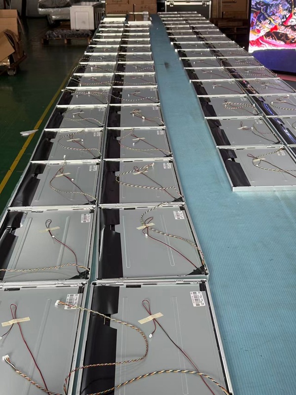 华邦瀛21.5寸广告机